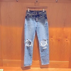 American Eagle Mom Jeans